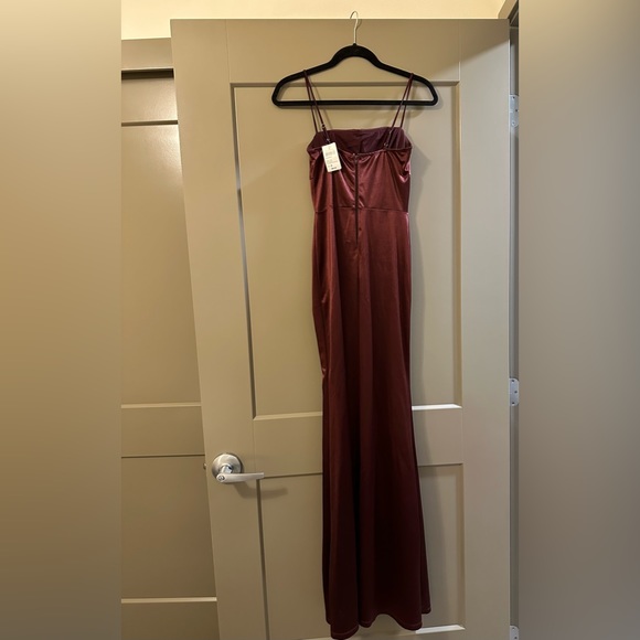 Windsor Purple Formal Ruched Dress with Slit New With Tags - Picture 4 of 6